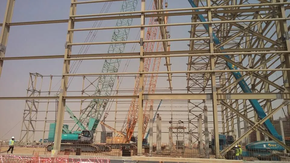 Steel structure erection